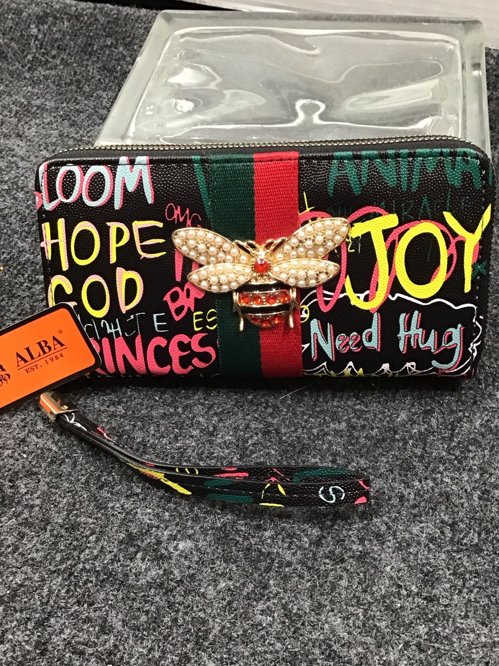 ALBA Women's Black Multi Graffiti Bee-Accent Wristlet  wallet NWT